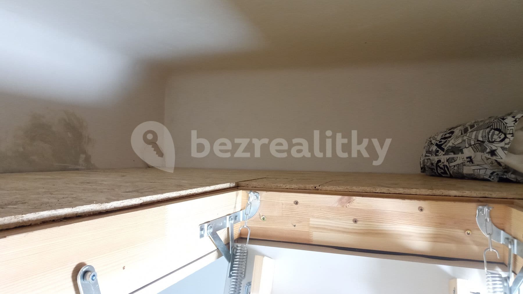 Pronájem bytu 1+kk 28 m², Adamovská, Praha, Praha Pronájem bytu 1+kk 28 m², Adamovská, Praha, Praha