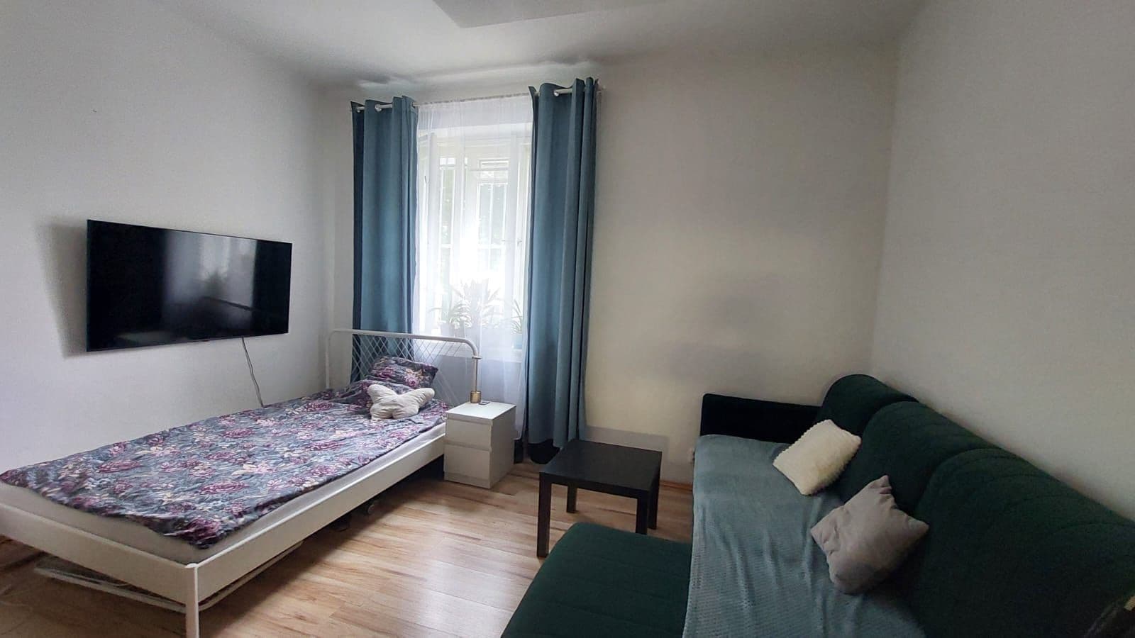 Pronájem bytu 1+kk 28 m², Adamovská, Praha, Praha Pronájem bytu 1+kk 28 m², Adamovská, Praha, Praha