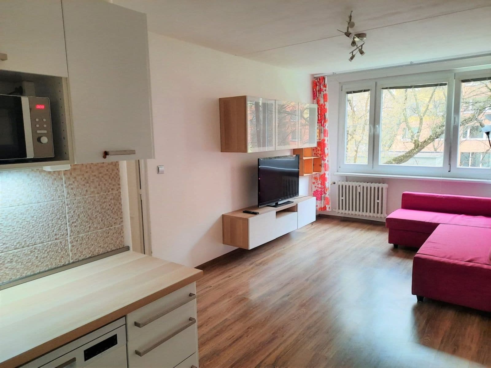 Pronájem bytu 2+kk 41 m², Přímětická, Praha, Praha Pronájem bytu 2+kk 41 m², Přímětická, Praha, Praha