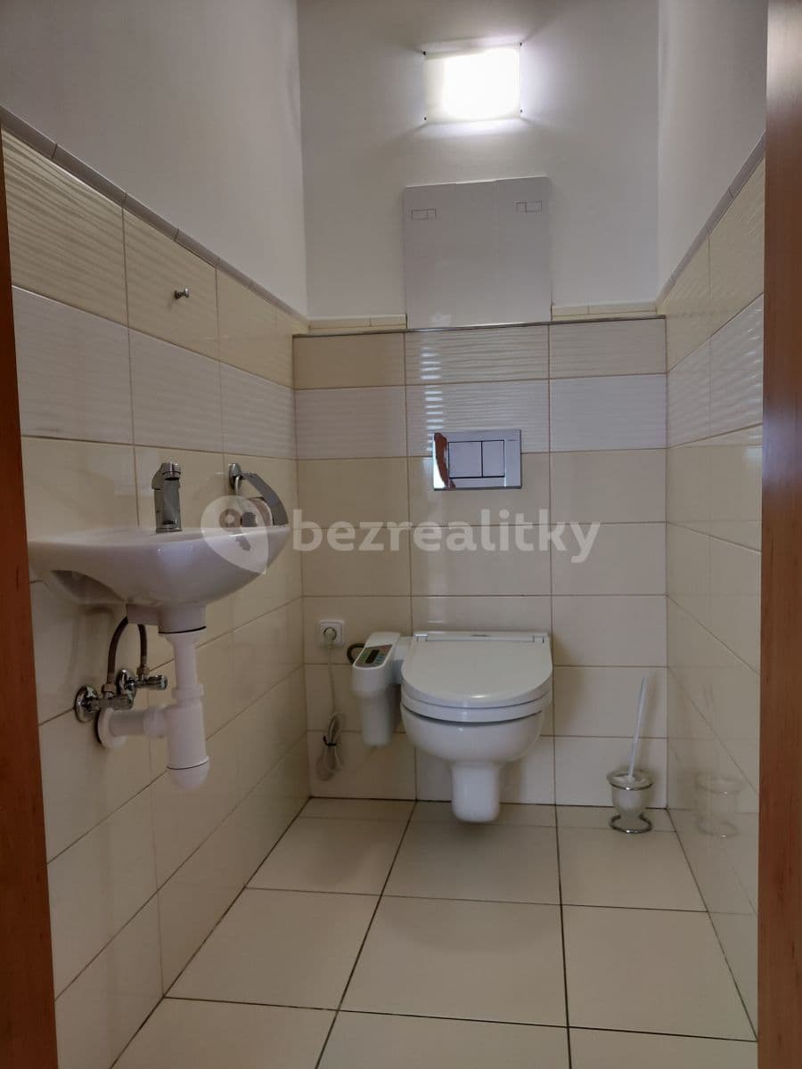 Pronájem bytu 4+kk 85 m², V Zahradách, Beroun, Středočeský kraj Pronájem bytu 4+kk 85 m², V Zahradách, Beroun, Středočeský kraj