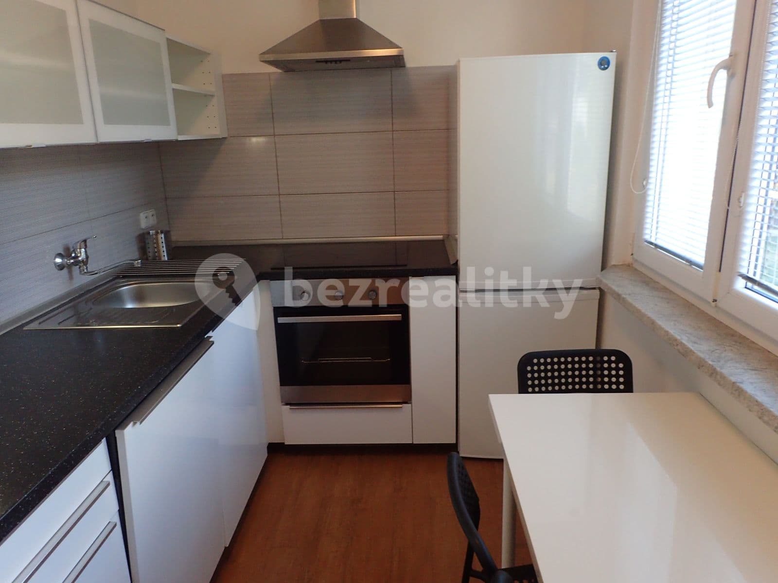 Pronájem bytu 2+1 54 m², Konžská, Praha, Praha Pronájem bytu 2+1 54 m², Konžská, Praha, Praha