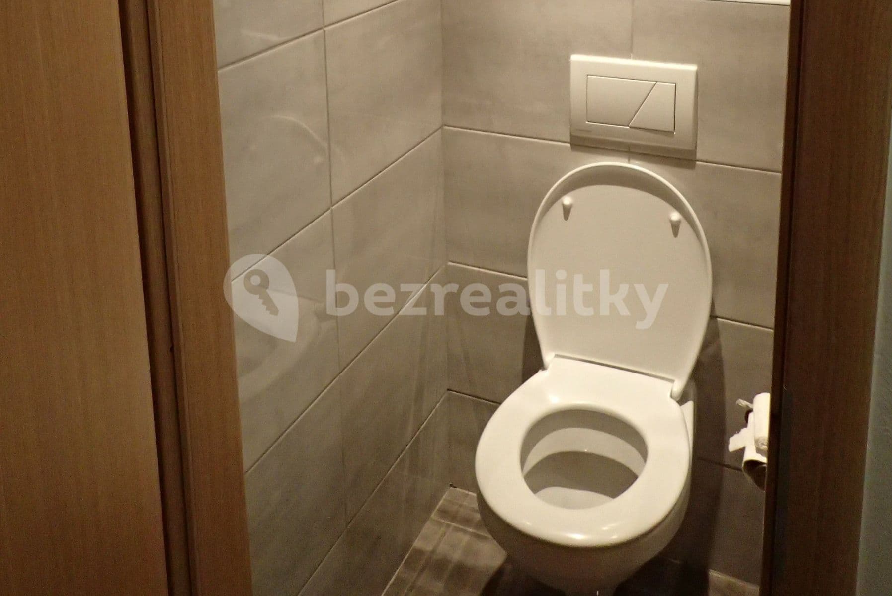 Pronájem bytu 2+1 54 m², Konžská, Praha, Praha Pronájem bytu 2+1 54 m², Konžská, Praha, Praha