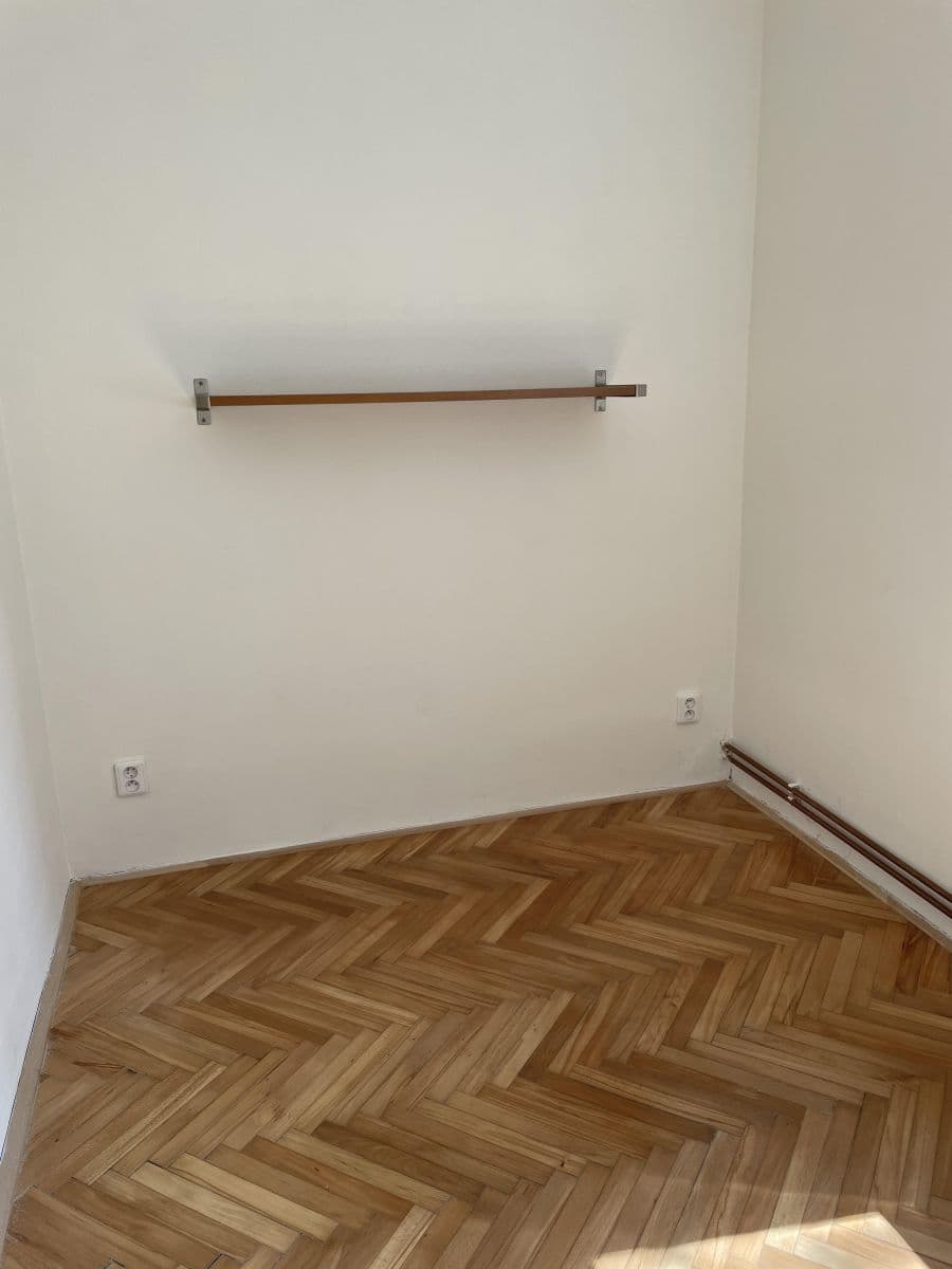 Pronájem bytu 2+1 42 m², Patočkova, Praha, Praha Pronájem bytu 2+1 42 m², Patočkova, Praha, Praha