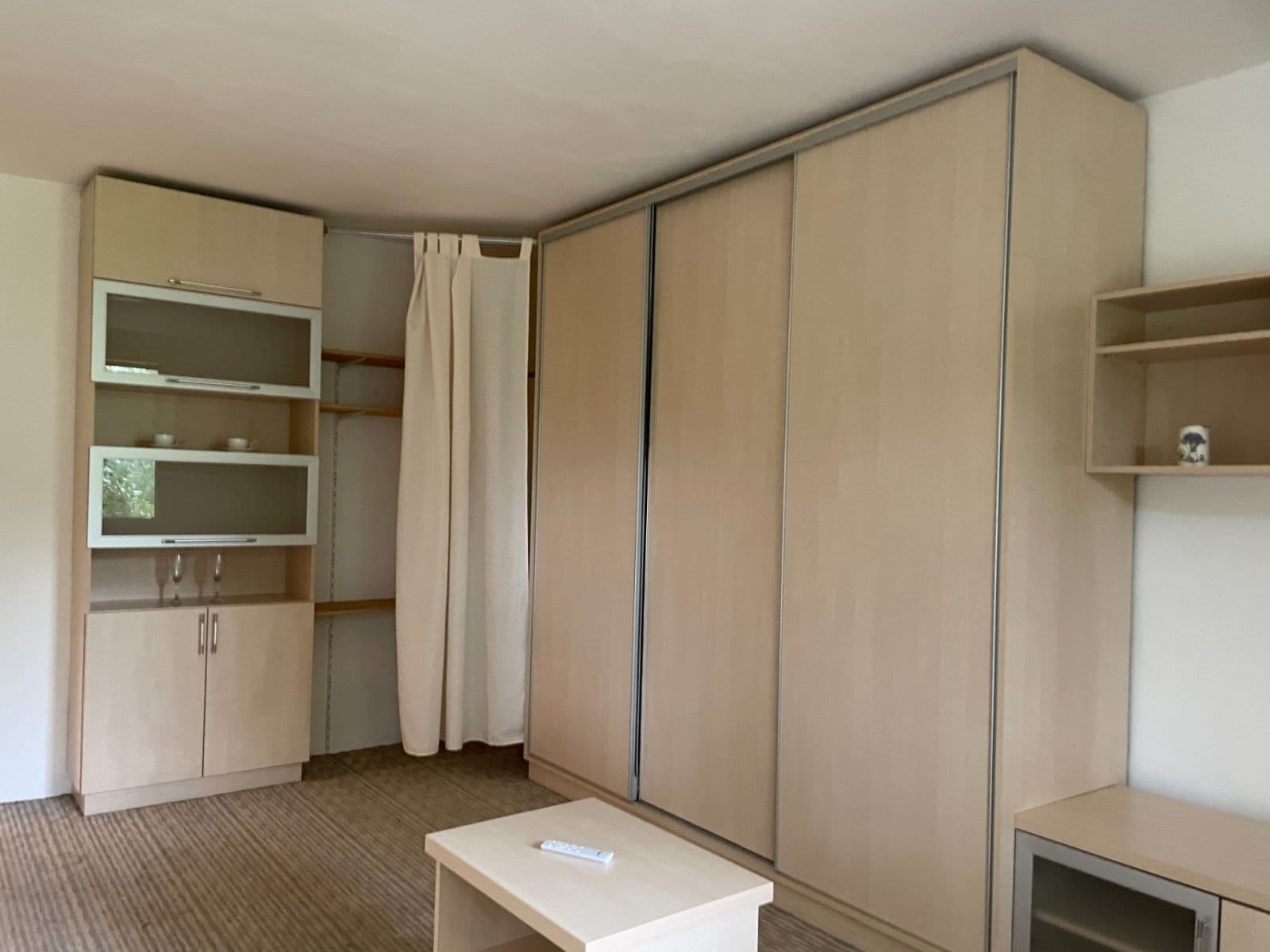 Pronájem bytu 2+kk 36 m², Lechowiczova, Ostrava, Moravskoslezský kraj Pronájem bytu 2+kk 36 m², Lechowiczova, Ostrava, Moravskoslezský kraj
