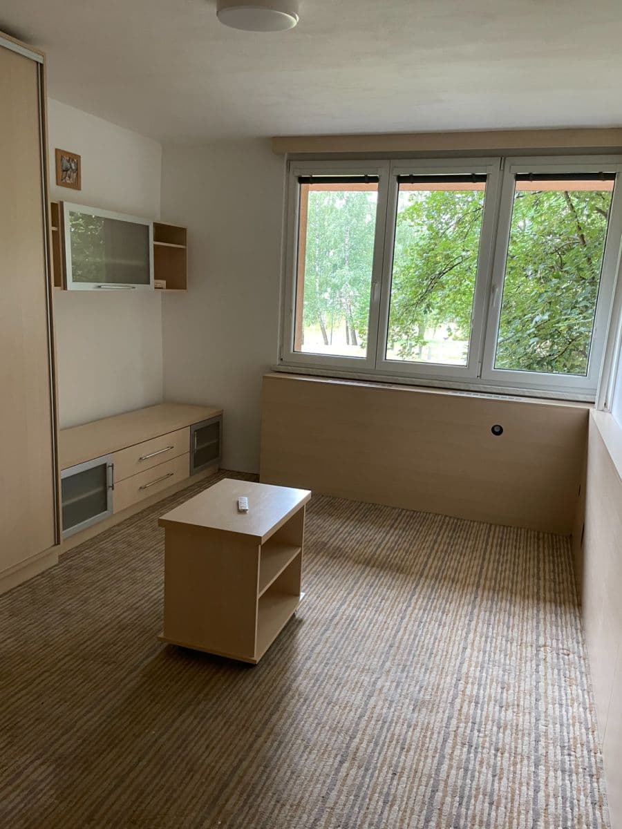 Pronájem bytu 2+kk 36 m², Lechowiczova, Ostrava, Moravskoslezský kraj Pronájem bytu 2+kk 36 m², Lechowiczova, Ostrava, Moravskoslezský kraj