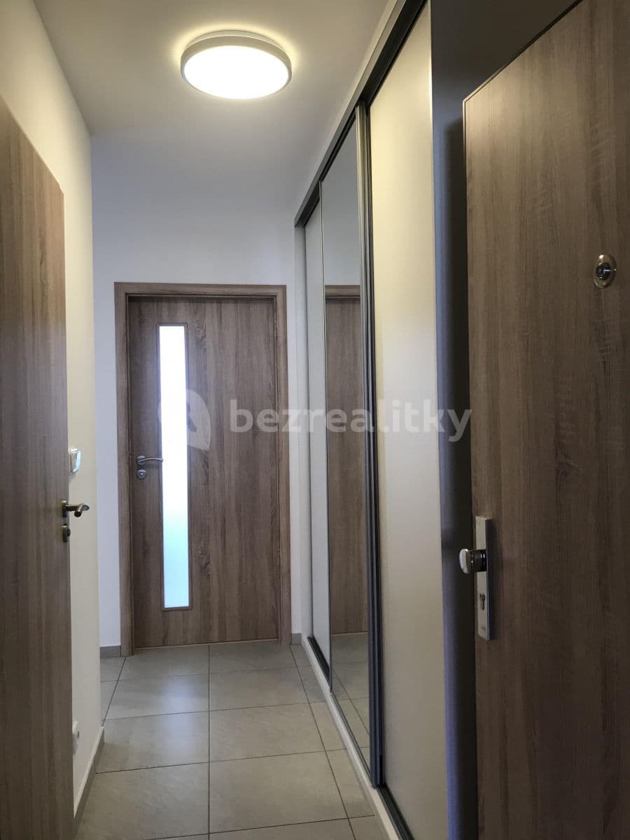 Pronájem bytu 2+kk 43 m², Havlíčkova, Beroun, Středočeský kraj Pronájem bytu 2+kk 43 m², Havlíčkova, Beroun, Středočeský kraj