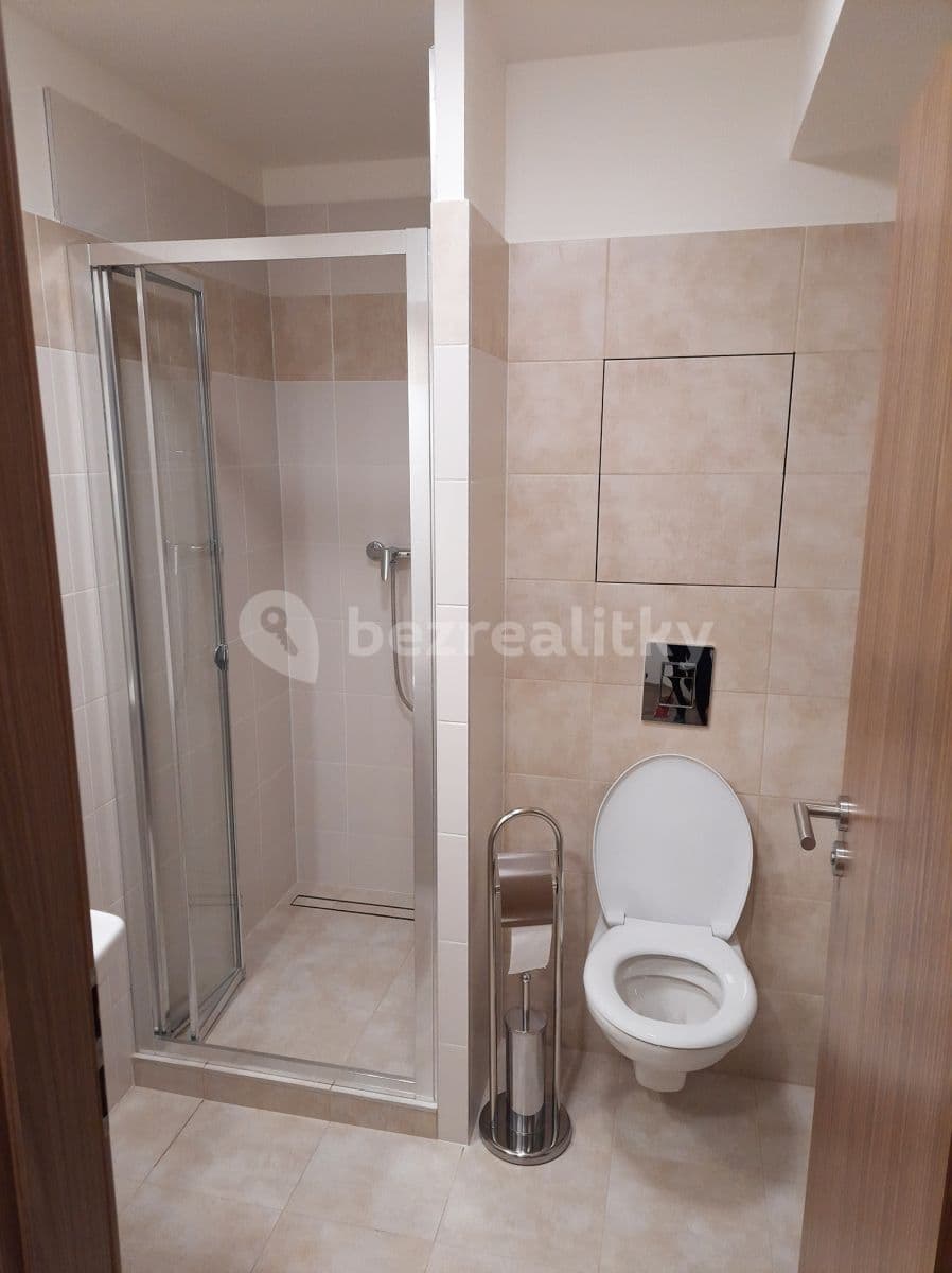 Pronájem bytu 1+kk 26 m², U Stadionu, Břeclav, Jihomoravský kraj Pronájem bytu 1+kk 26 m², U Stadionu, Břeclav, Jihomoravský kraj