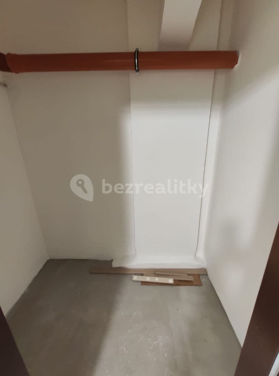 Pronájem bytu 1+kk 26 m², U Stadionu, Břeclav, Jihomoravský kraj Pronájem bytu 1+kk 26 m², U Stadionu, Břeclav, Jihomoravský kraj