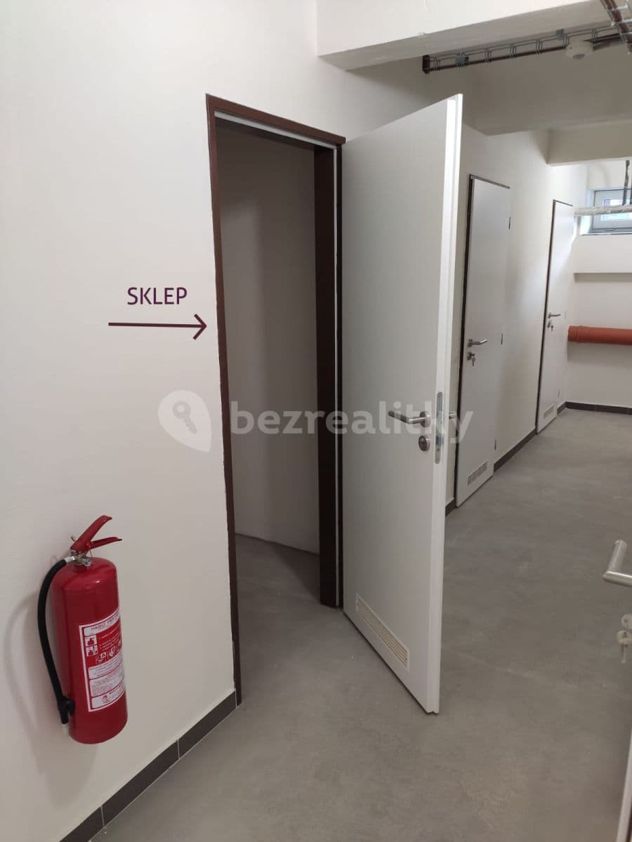 Pronájem bytu 1+kk 26 m², U Stadionu, Břeclav, Jihomoravský kraj Pronájem bytu 1+kk 26 m², U Stadionu, Břeclav, Jihomoravský kraj