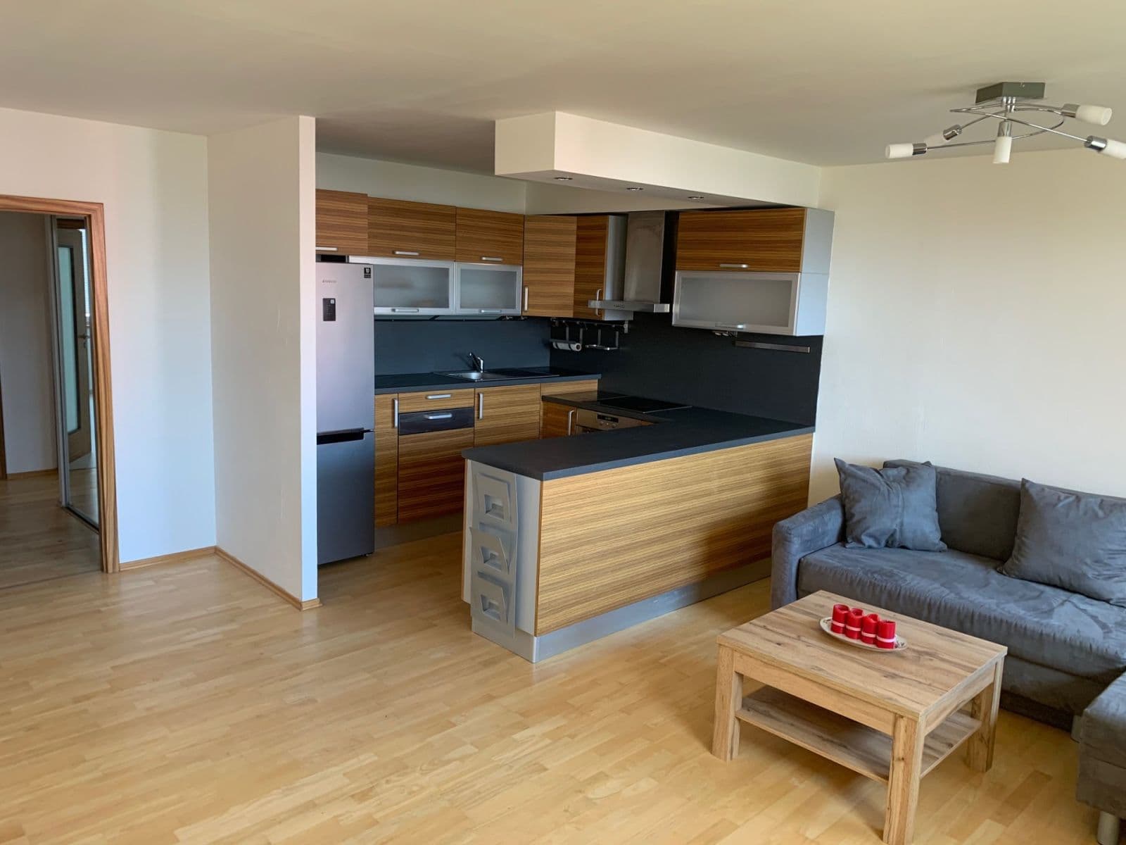 Pronájem bytu 3+kk 80 m², Váňova, Kladno, Středočeský kraj Pronájem bytu 3+kk 80 m², Váňova, Kladno, Středočeský kraj
