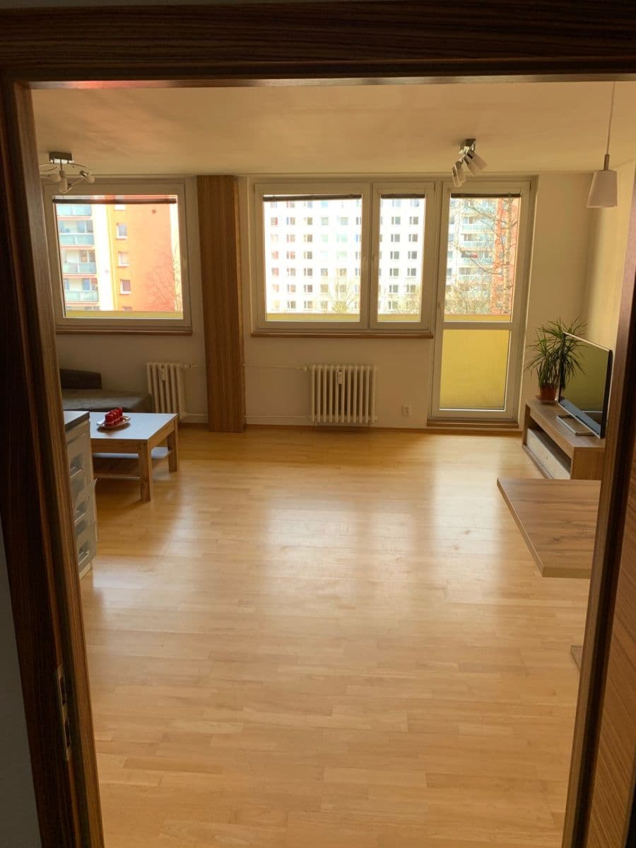 Pronájem bytu 3+kk 80 m², Váňova, Kladno, Středočeský kraj Pronájem bytu 3+kk 80 m², Váňova, Kladno, Středočeský kraj