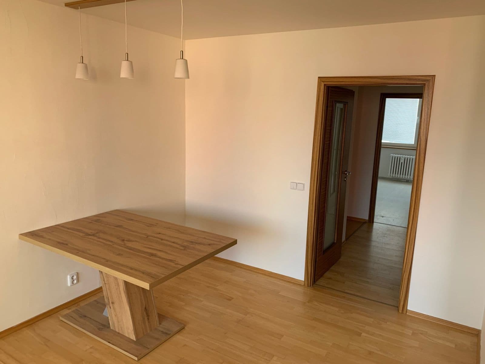 Pronájem bytu 3+kk 80 m², Váňova, Kladno, Středočeský kraj Pronájem bytu 3+kk 80 m², Váňova, Kladno, Středočeský kraj