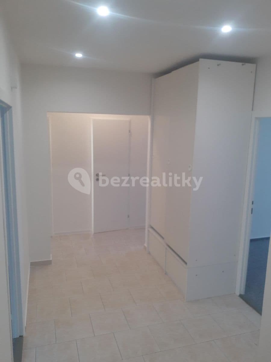 Pronájem bytu 3+1 70 m², Na Honech I, Zlín, Zlínský kraj Pronájem bytu 3+1 70 m², Na Honech I, Zlín, Zlínský kraj