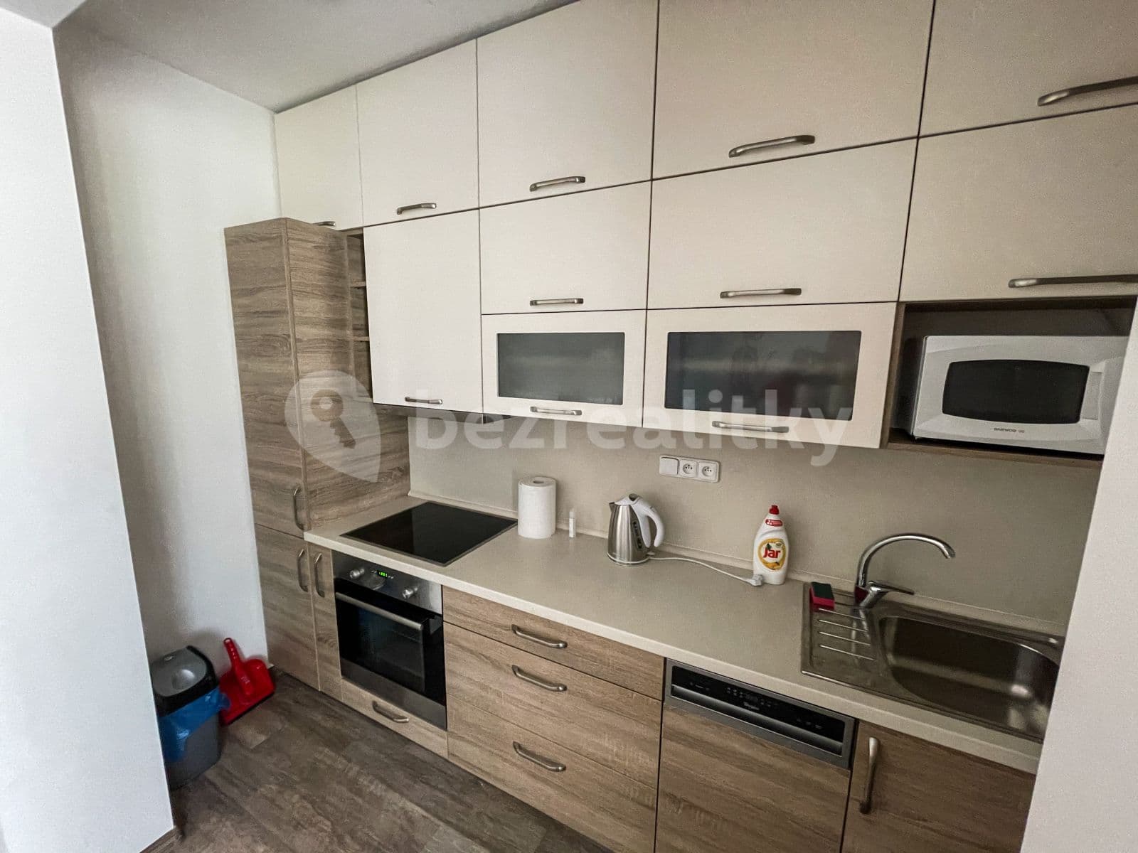 Pronájem bytu 2+kk 44 m², Dr. Bartůňka, Chrudim, Pardubický kraj Pronájem bytu 2+kk 44 m², Dr. Bartůňka, Chrudim, Pardubický kraj