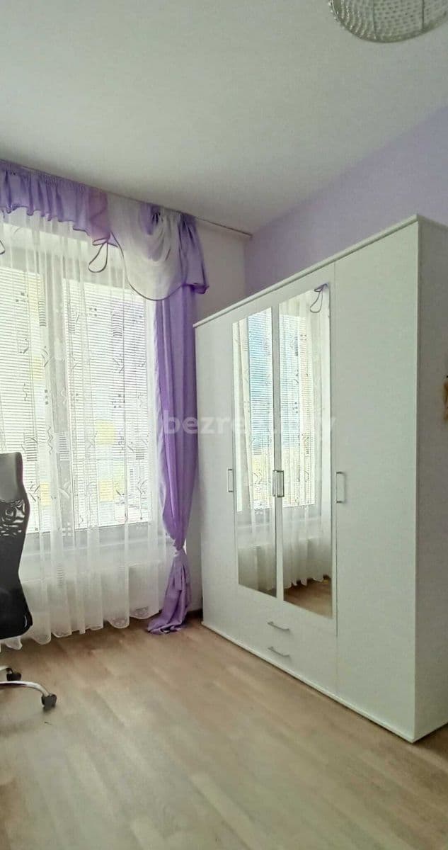 Pronájem bytu 2+kk 44 m², Dr. Bartůňka, Chrudim, Pardubický kraj Pronájem bytu 2+kk 44 m², Dr. Bartůňka, Chrudim, Pardubický kraj