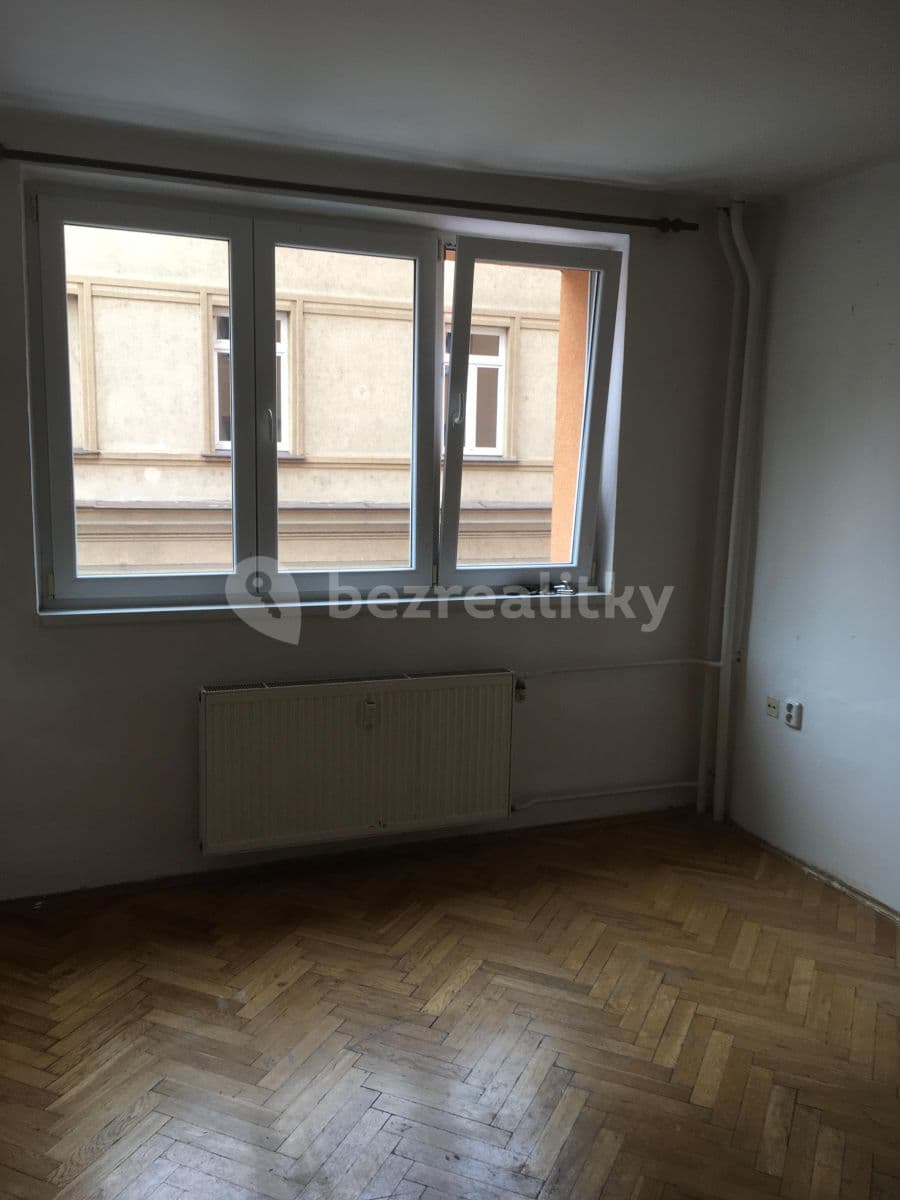 Pronájem bytu 2+1 48 m², Horova, Ústí nad Labem, Ústecký kraj Pronájem bytu 2+1 48 m², Horova, Ústí nad Labem, Ústecký kraj