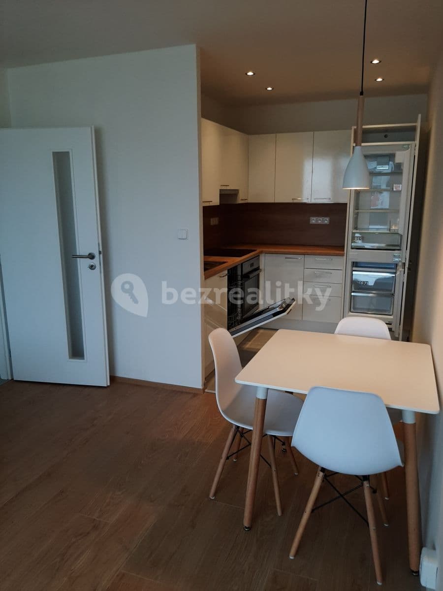 Pronájem bytu 2+kk 43 m², Sezemínská, Praha, Praha Pronájem bytu 2+kk 43 m², Sezemínská, Praha, Praha