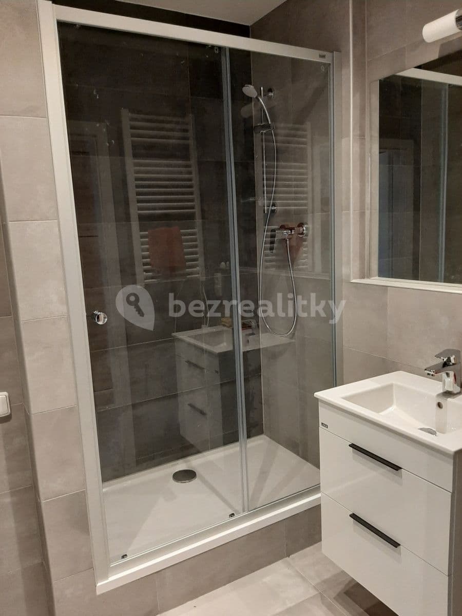 Pronájem bytu 2+kk 43 m², Sezemínská, Praha, Praha Pronájem bytu 2+kk 43 m², Sezemínská, Praha, Praha