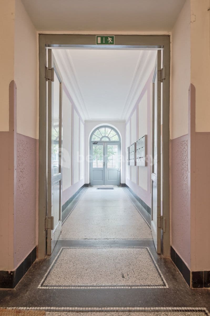 Pronájem bytu 2+kk 44 m², Na Dolinách, Praha, Praha Pronájem bytu 2+kk 44 m², Na Dolinách, Praha, Praha