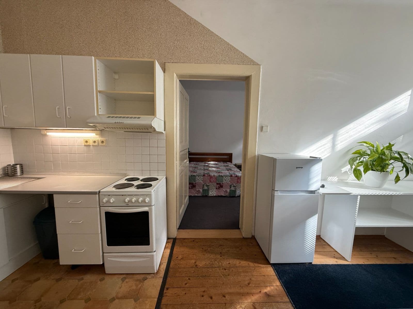 Pronájem bytu 2+kk 44 m², Na Dolinách, Praha, Praha Pronájem bytu 2+kk 44 m², Na Dolinách, Praha, Praha