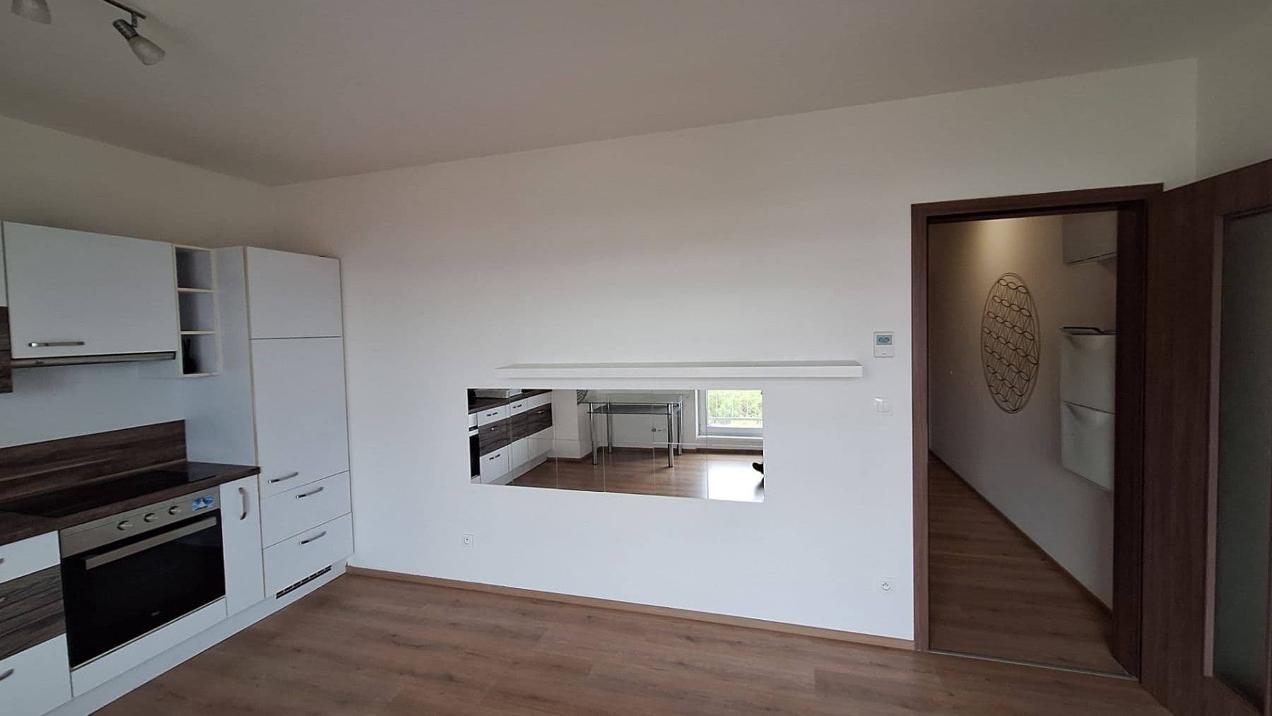 Pronájem bytu 1+kk 36 m², Nad Úžlabinou, Praha, Praha Pronájem bytu 1+kk 36 m², Nad Úžlabinou, Praha, Praha