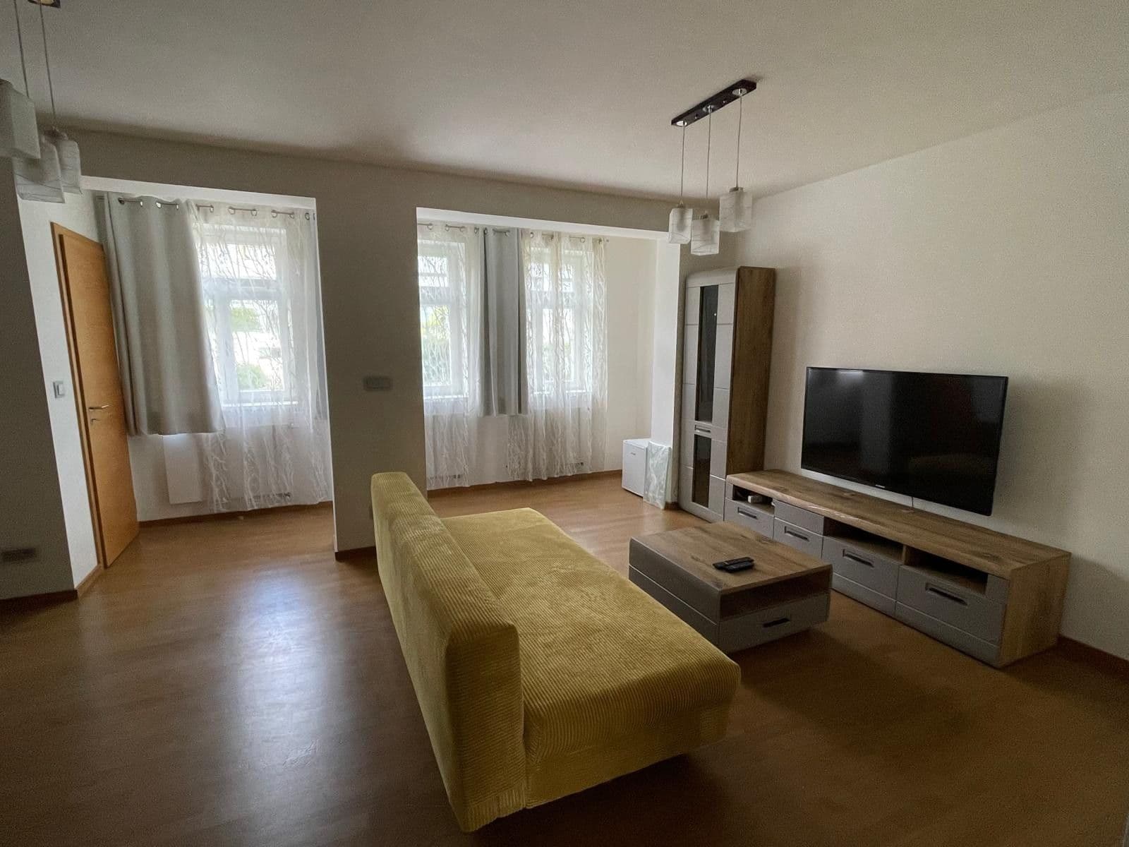 Pronájem bytu 2+kk 61 m², Holečkova, Praha, Praha Pronájem bytu 2+kk 61 m², Holečkova, Praha, Praha