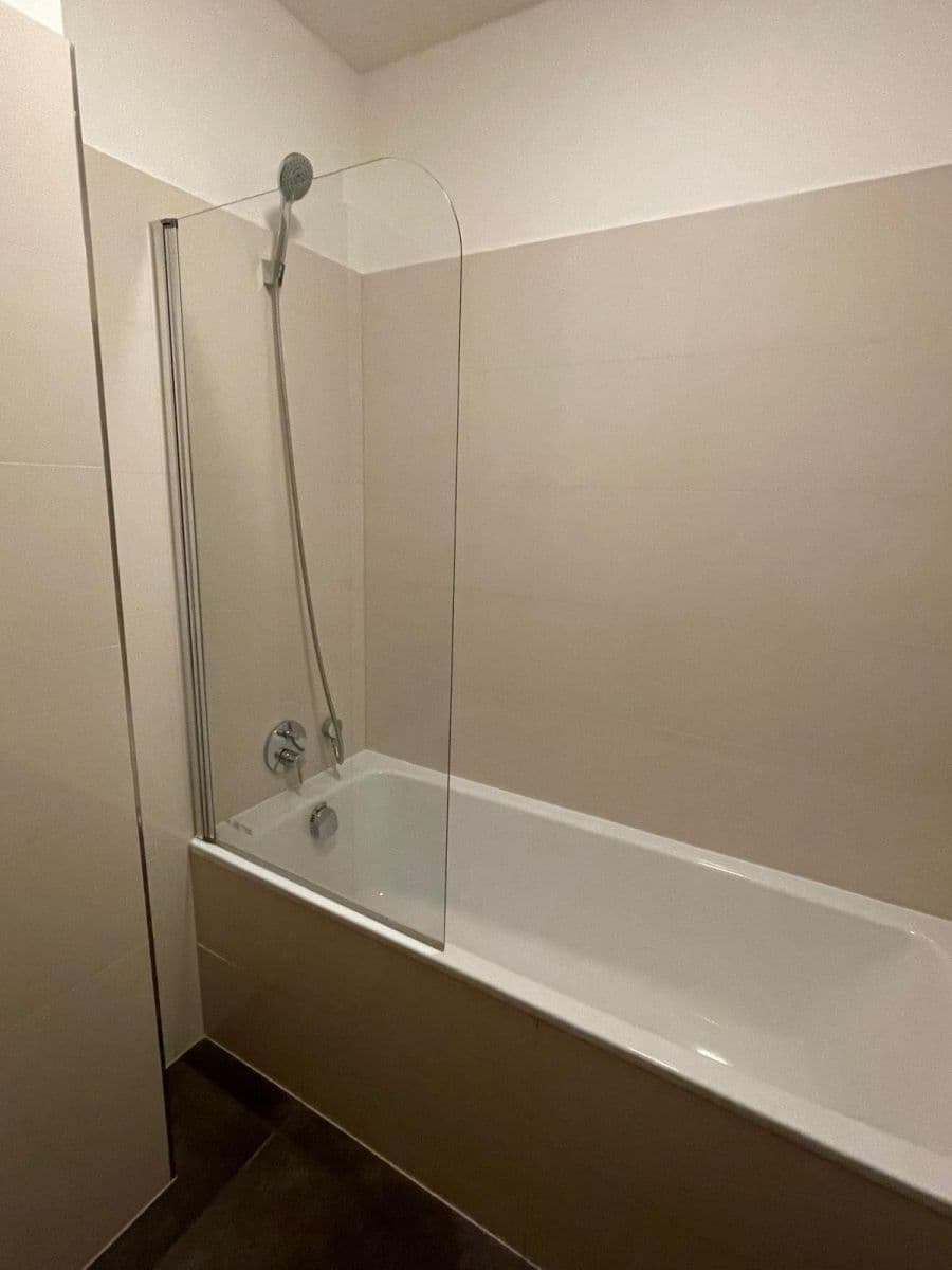 Pronájem bytu 2+kk 61 m², Holečkova, Praha, Praha Pronájem bytu 2+kk 61 m², Holečkova, Praha, Praha