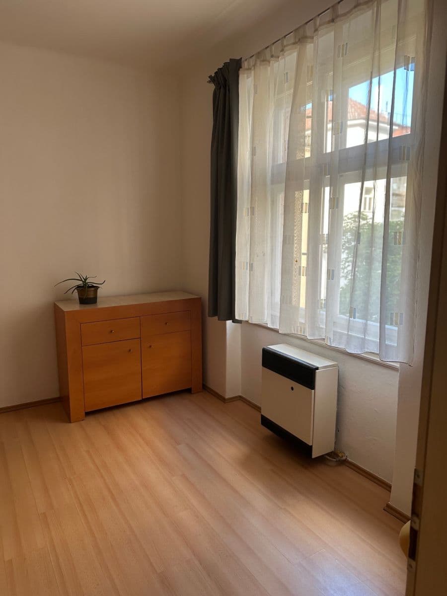 Pronájem bytu 2+kk 56 m², Krokova, Praha, Praha Pronájem bytu 2+kk 56 m², Krokova, Praha, Praha