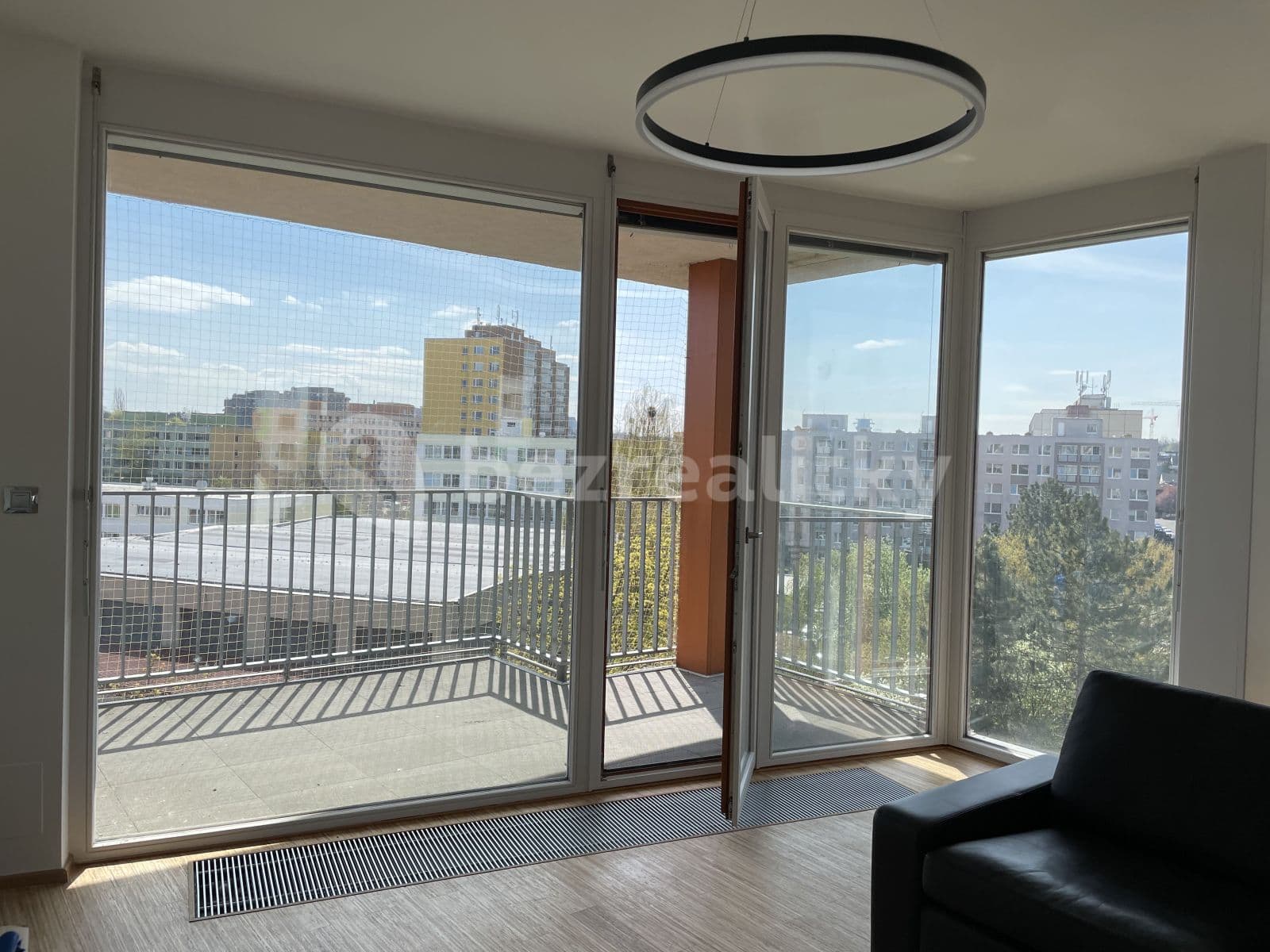 Pronájem bytu 2+kk 64 m², Květinková, Praha, Praha Pronájem bytu 2+kk 64 m², Květinková, Praha, Praha