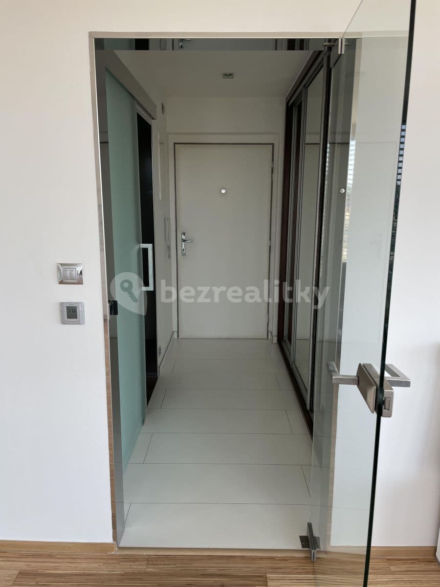 Pronájem bytu 2+kk 64 m², Květinková, Praha, Praha Pronájem bytu 2+kk 64 m², Květinková, Praha, Praha