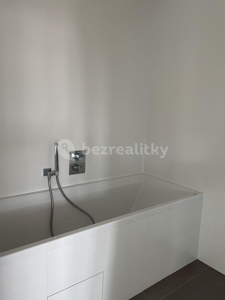 Pronájem bytu 2+kk 64 m², Květinková, Praha, Praha Pronájem bytu 2+kk 64 m², Květinková, Praha, Praha