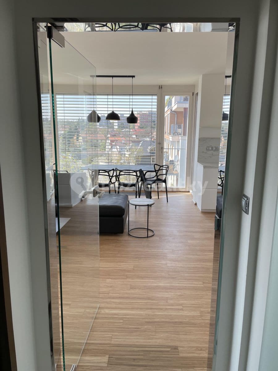 Pronájem bytu 2+kk 64 m², Květinková, Praha, Praha Pronájem bytu 2+kk 64 m², Květinková, Praha, Praha