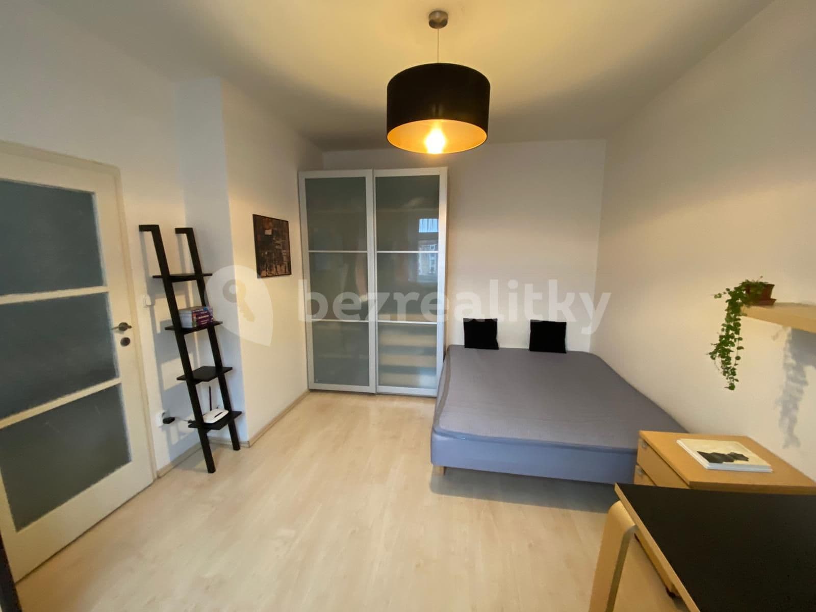 Pronájem bytu 2+kk 35 m², Novorossijská, Praha, Praha Pronájem bytu 2+kk 35 m², Novorossijská, Praha, Praha