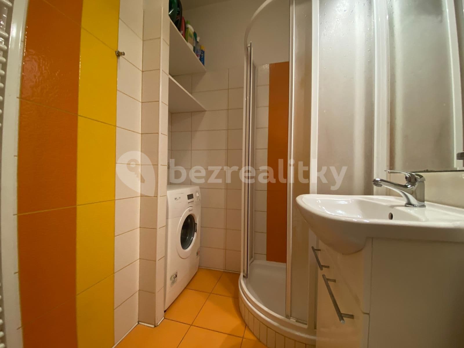 Pronájem bytu 2+kk 35 m², Novorossijská, Praha, Praha Pronájem bytu 2+kk 35 m², Novorossijská, Praha, Praha