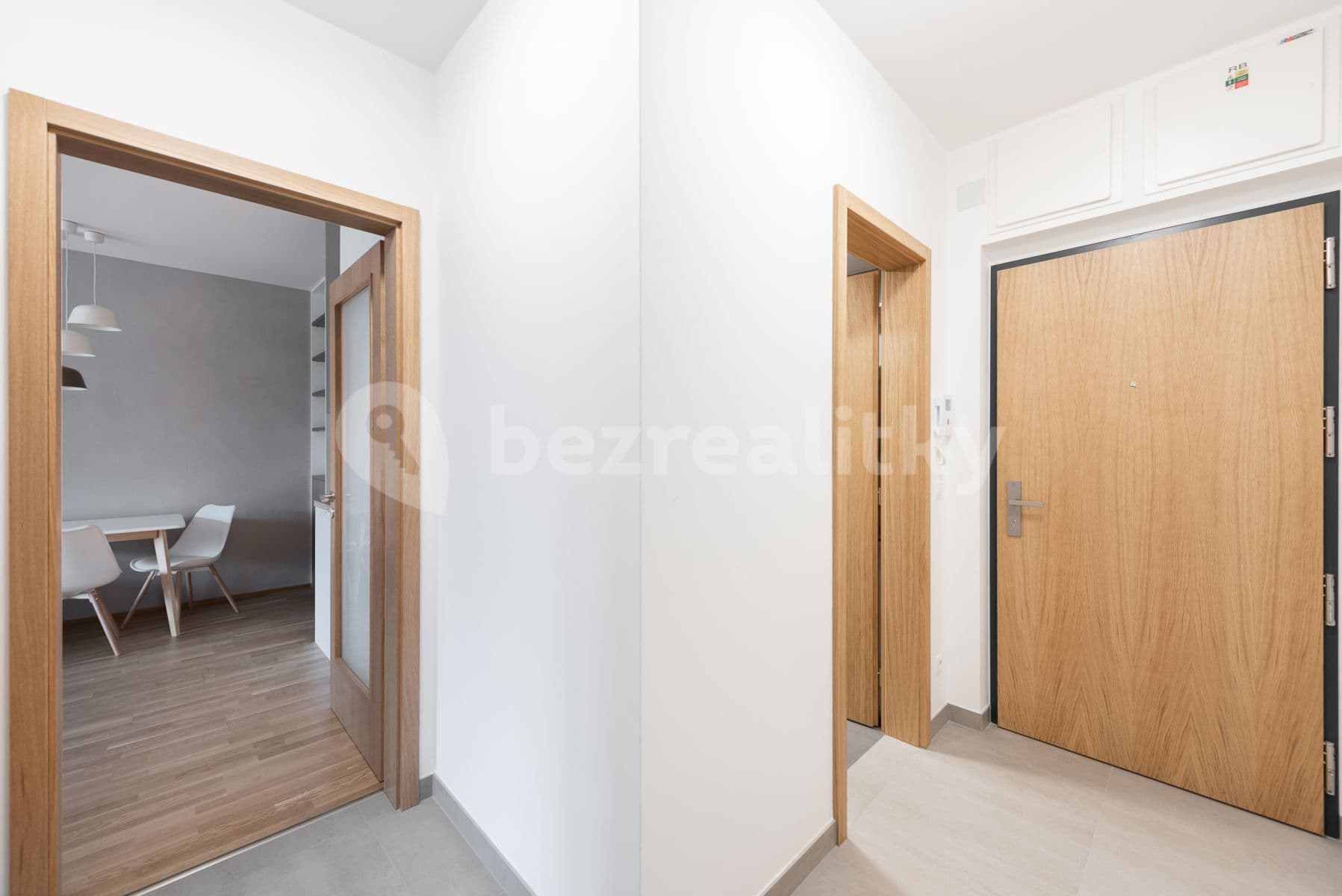 Pronájem bytu 2+kk 52 m², Argentinská, Praha, Praha Pronájem bytu 2+kk 52 m², Argentinská, Praha, Praha