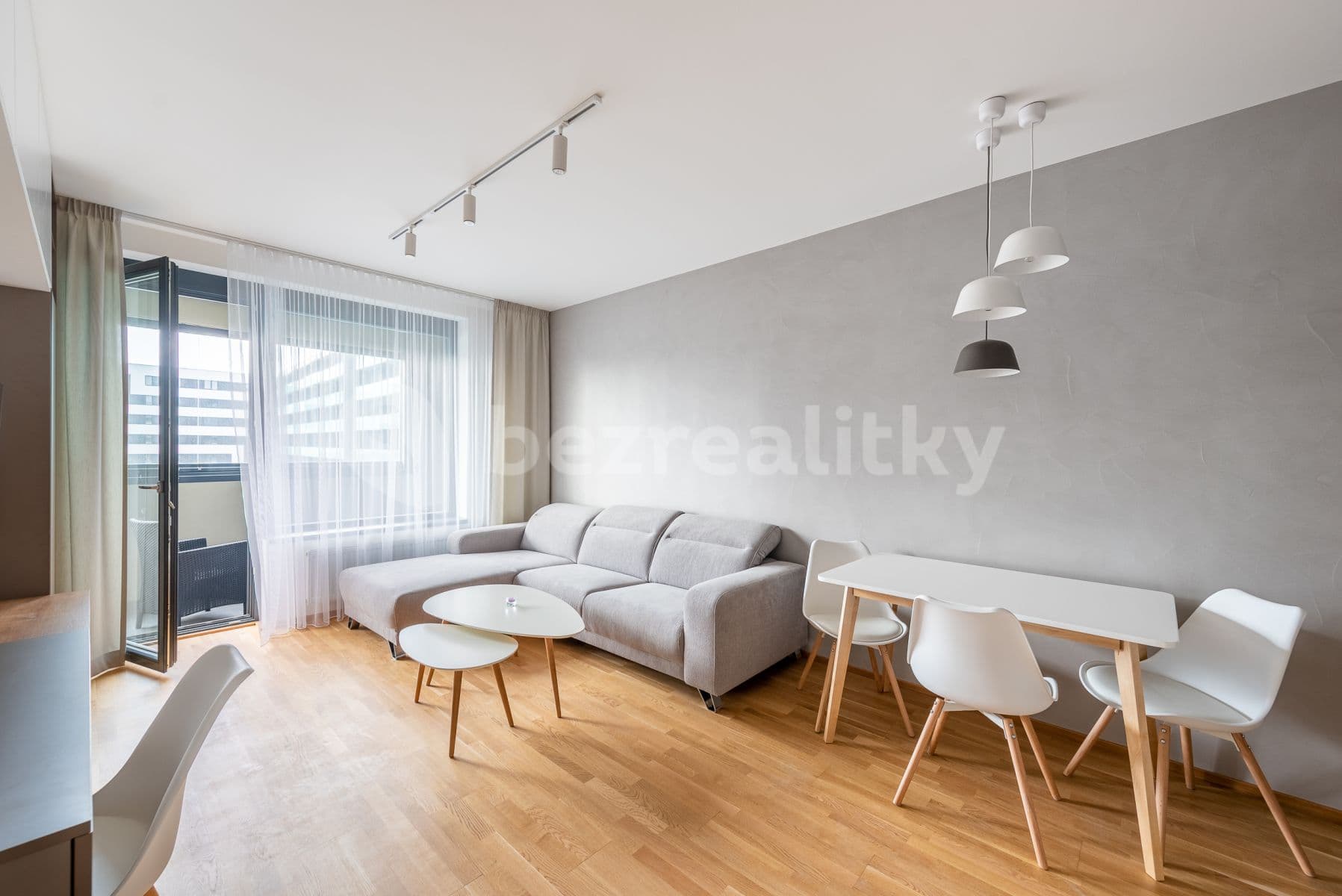 Pronájem bytu 2+kk 52 m², Argentinská, Praha, Praha Pronájem bytu 2+kk 52 m², Argentinská, Praha, Praha