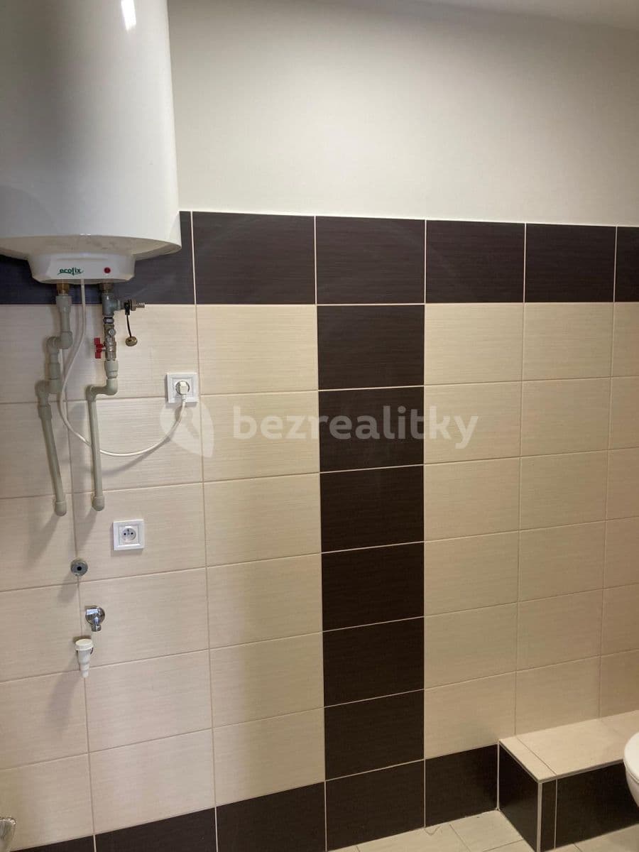 Pronájem bytu 1+kk 28 m², Řepčínská, Olomouc, Olomoucký kraj Pronájem bytu 1+kk 28 m², Řepčínská, Olomouc, Olomoucký kraj