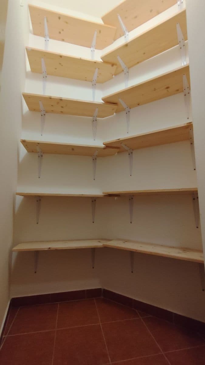 Pronájem bytu 2+kk 49 m², Moskevská, Praha, Praha Pronájem bytu 2+kk 49 m², Moskevská, Praha, Praha