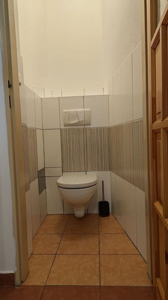 Pronájem bytu 2+kk 49 m², Moskevská, Praha, Praha Pronájem bytu 2+kk 49 m², Moskevská, Praha, Praha