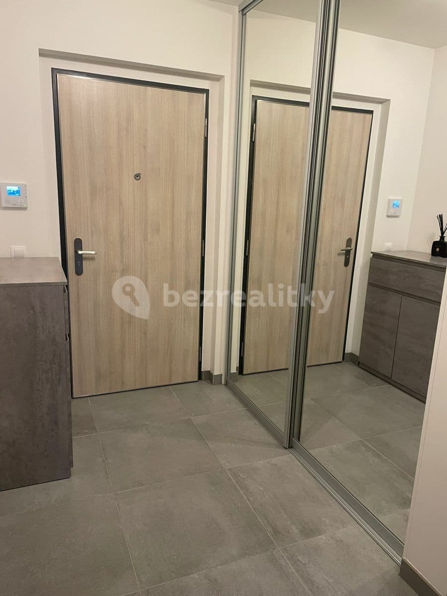 Pronájem bytu 2+kk 54 m², Naskové, Praha, Praha Pronájem bytu 2+kk 54 m², Naskové, Praha, Praha