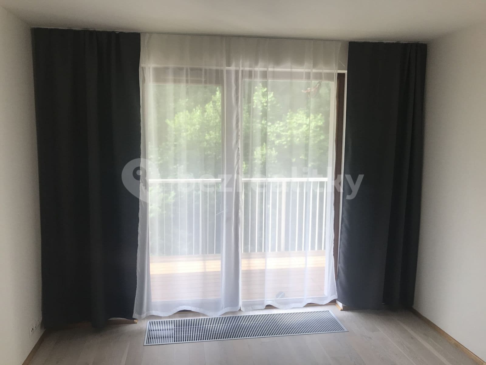 Pronájem bytu 2+kk 54 m², Naskové, Praha, Praha Pronájem bytu 2+kk 54 m², Naskové, Praha, Praha