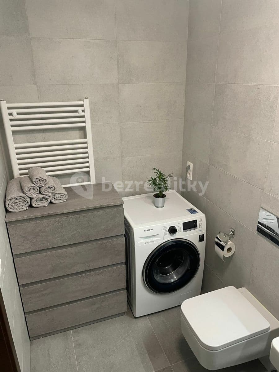 Pronájem bytu 2+kk 54 m², Naskové, Praha, Praha Pronájem bytu 2+kk 54 m², Naskové, Praha, Praha