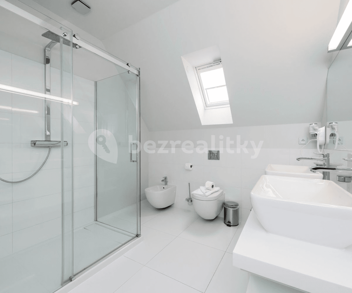 Pronájem bytu 4+kk 143 m², Růžová, Praha, Praha Pronájem bytu 4+kk 143 m², Růžová, Praha, Praha