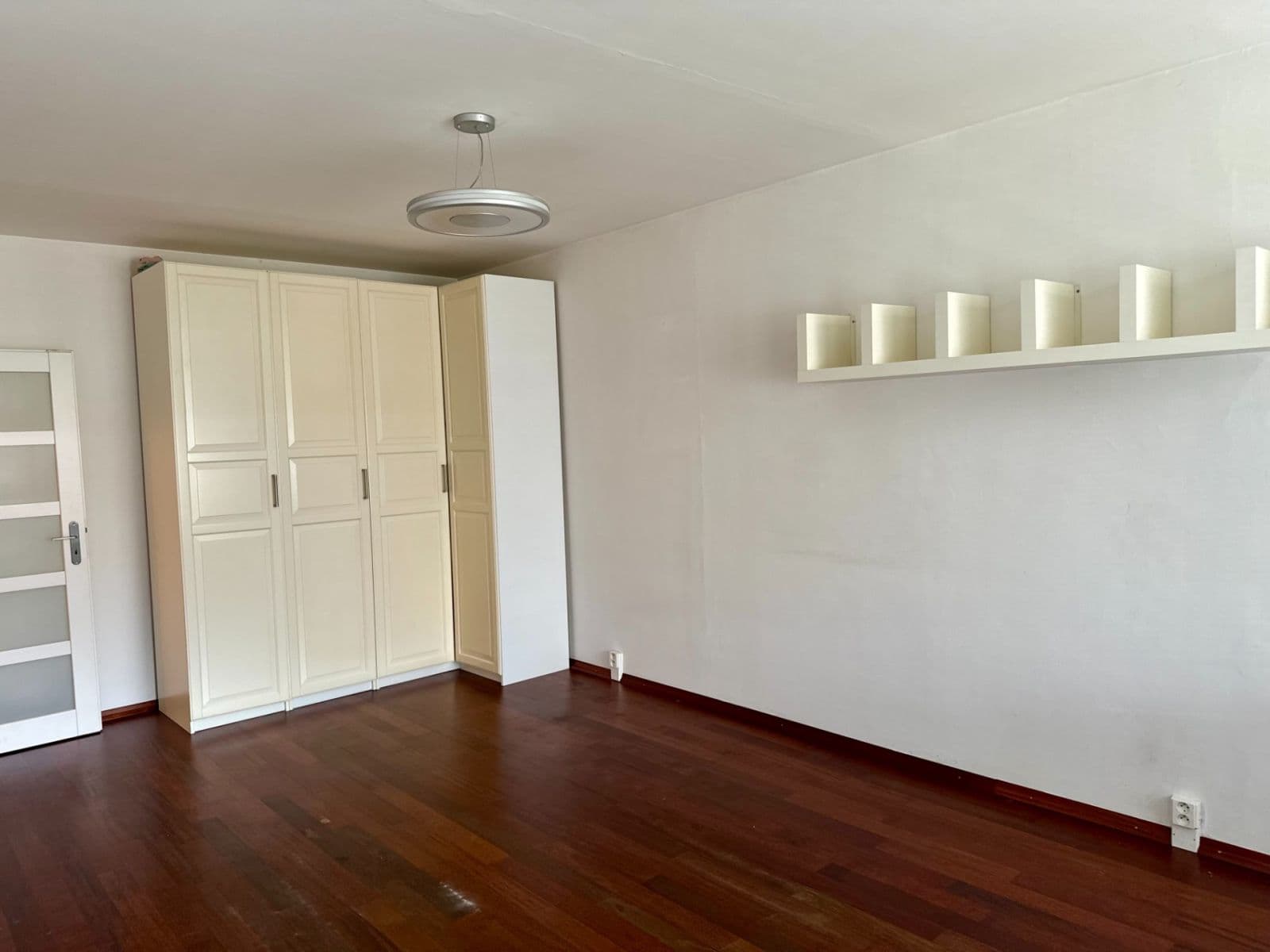 Pronájem bytu 2+1 64 m², Frýdlantská, Praha, Praha Pronájem bytu 2+1 64 m², Frýdlantská, Praha, Praha
