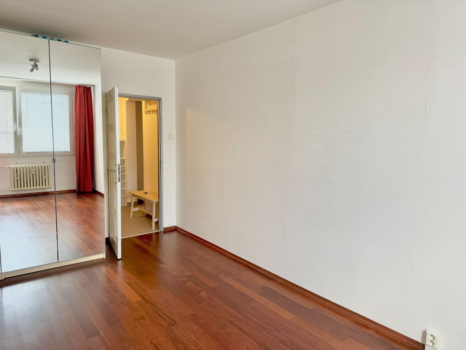 Pronájem bytu 2+1 64 m², Frýdlantská, Praha, Praha Pronájem bytu 2+1 64 m², Frýdlantská, Praha, Praha