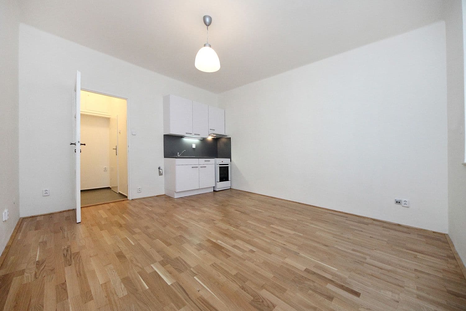 Pronájem bytu 1+kk 25 m², Ondříčkova, Praha, Praha Pronájem bytu 1+kk 25 m², Ondříčkova, Praha, Praha