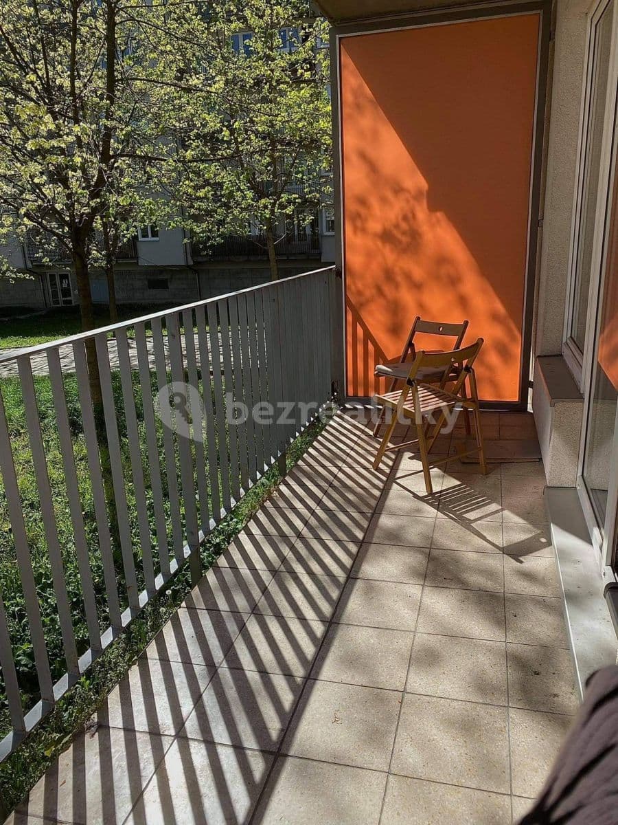 Pronájem bytu 1+kk 37 m², Názovská, Praha, Praha Pronájem bytu 1+kk 37 m², Názovská, Praha, Praha