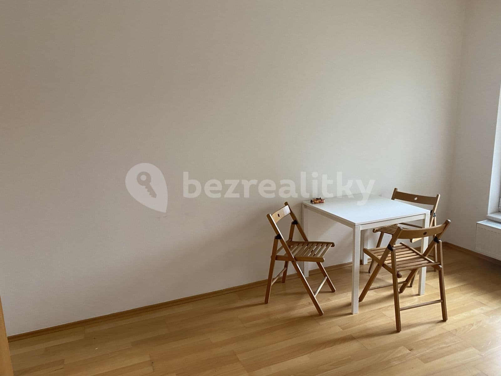 Pronájem bytu 1+kk 37 m², Názovská, Praha, Praha Pronájem bytu 1+kk 37 m², Názovská, Praha, Praha