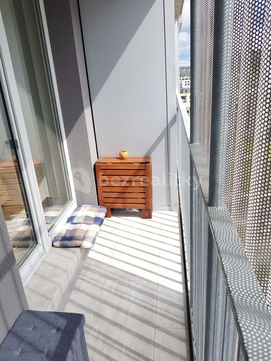 Pronájem bytu 2+kk 61 m², Mezi Vodami, Praha, Praha Pronájem bytu 2+kk 61 m², Mezi Vodami, Praha, Praha