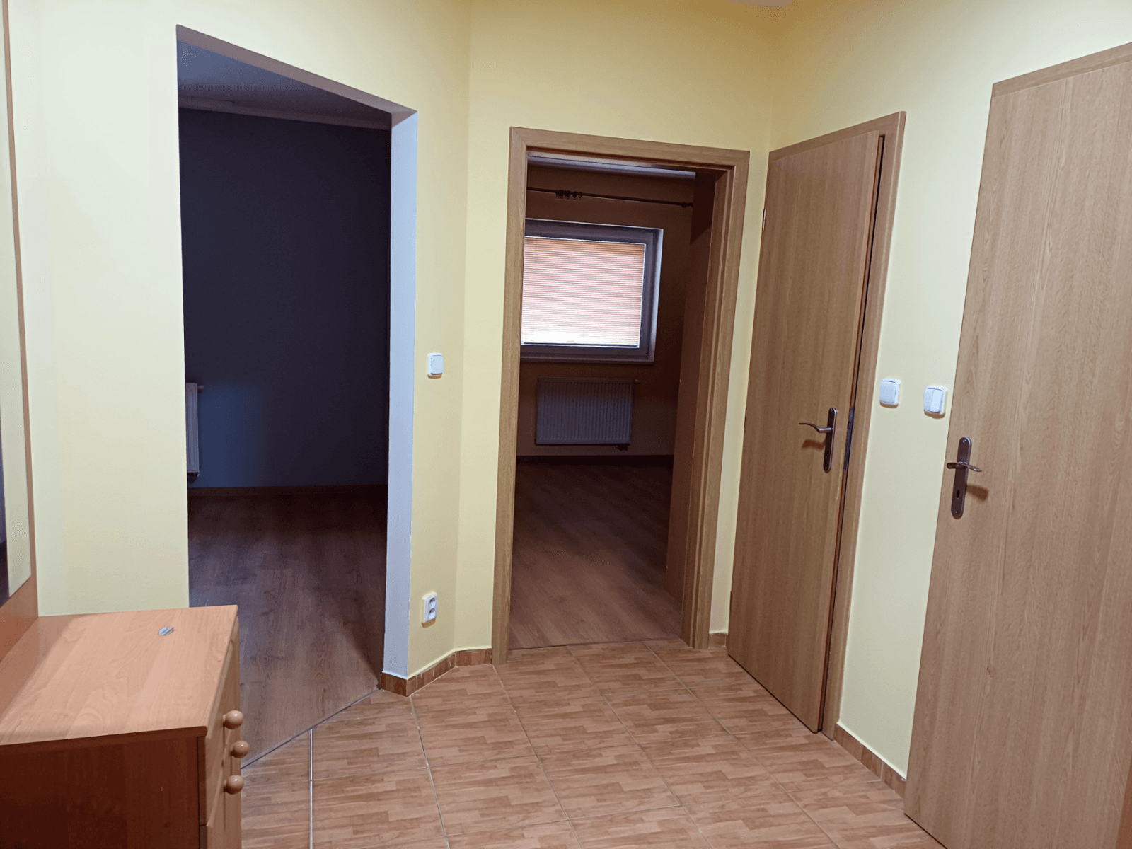 Pronájem bytu 3+kk 80 m², Hořovice, Středočeský kraj Pronájem bytu 3+kk 80 m², Hořovice, Středočeský kraj